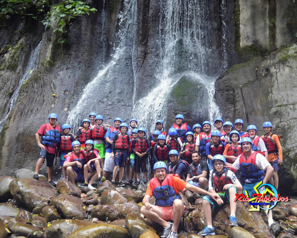 Aventura en los rápidos del río Filobobos Veracruz México